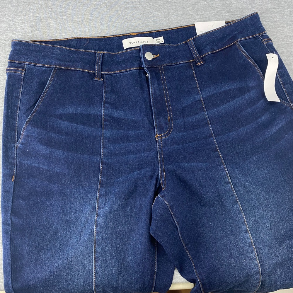 Tahari Natalie Mid Rise Seam Front Mini Boot Jeans‎ Dark Wash Size 20W